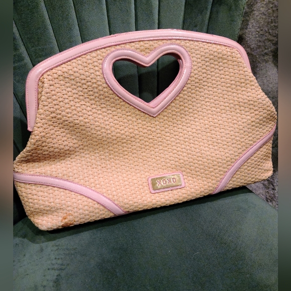 XOXO Y2K 2000s Pink Heart Cutout Straw/Rattan Bag - Picture 8 of 10